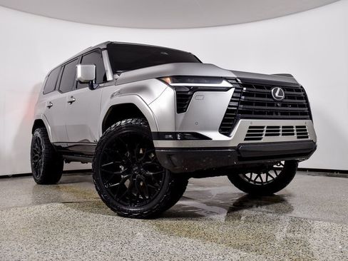 Used 2025 Lexus GX 550 image 12