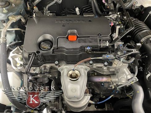 Used 2025 Honda HR-V Sport image 23