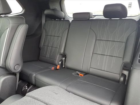 New 2026 Buick Enclave Avenir w/ Super Cruise Package image 14