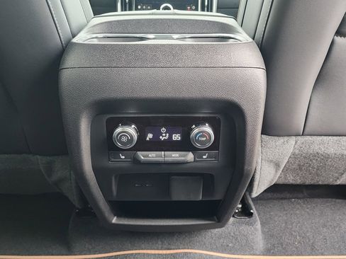 New 2026 GMC Acadia AT4 w/ Luxury Package image 51