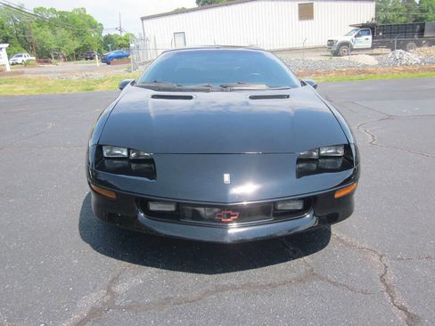 Used 1996 Chevrolet Camaro Z28 RWD image 3