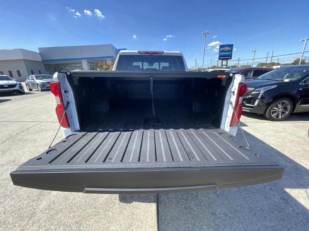Used 2026 Chevrolet Silverado 1500 High Country AWD/4WD image 27