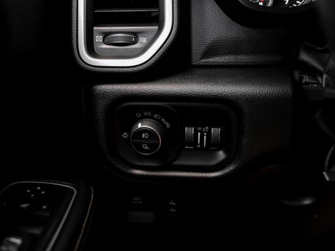 Used 2020 RAM 1500 Laramie w/ Sport Appearance Package AWD/4WD image 25