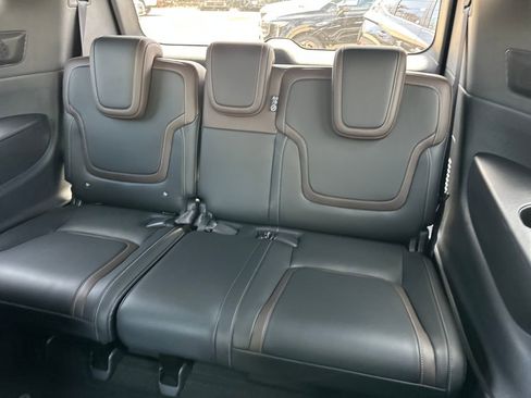 New 2026 Nissan Armada SL w/ Captain's Chari Seat Package image 20