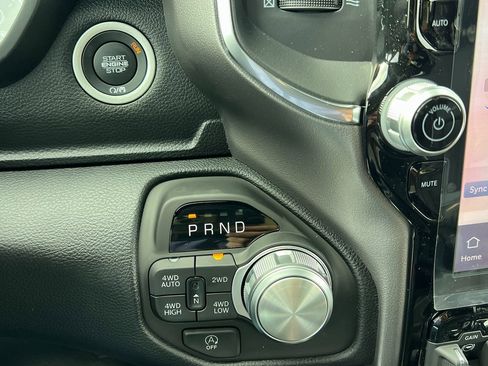 New 2026 RAM 1500 Laramie image 28