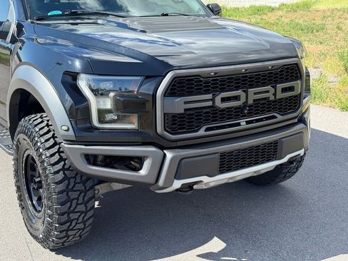 Used 2018 Ford F150 Raptor w/ Equipment Group 802A Luxury AWD/4WD image 5