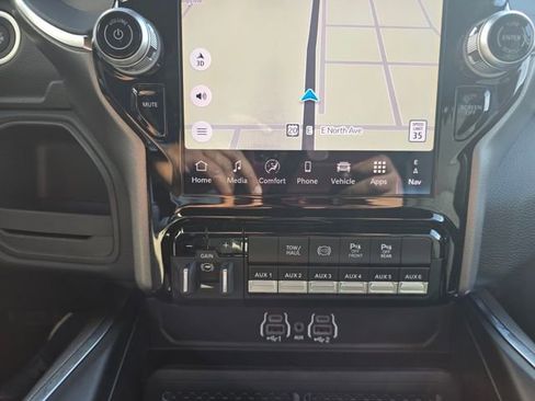 Used 2025 RAM 2500 Big Horn image 16