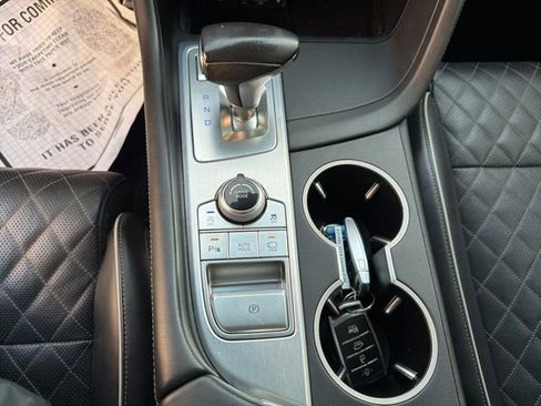 Used 2019 Genesis G70 2.0T Advanced w/ Sport Package image 38