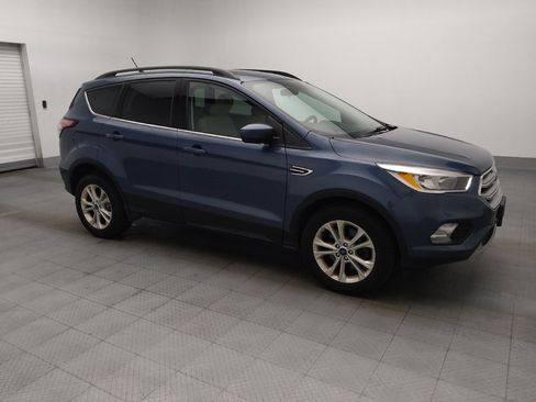 Used 2018 Ford Escape SE w/ SE Sync 3 Package AWD/4WD image 11