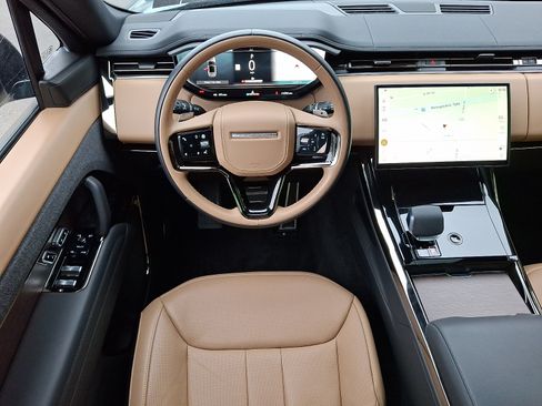 Used 2024 Land Rover Range Rover Sport Dynamic SE AWD/4WD image 4