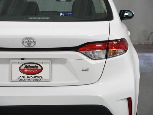 Certified 2024 Toyota Corolla LE FWD image 10