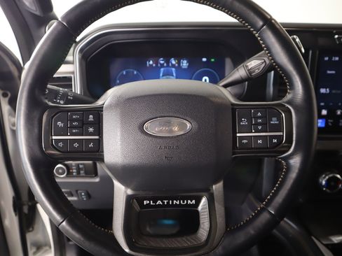 Used 2024 Ford F250 Platinum AWD/4WD image 3
