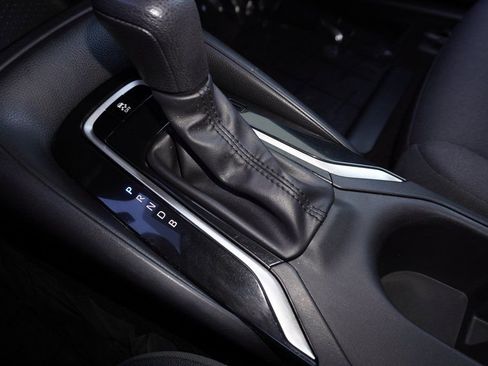 Certified 2024 Toyota Corolla LE image 17