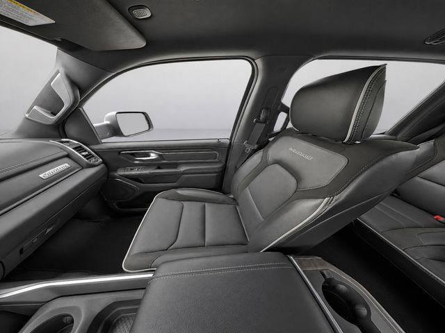 Used 2026 RAM 1500 Laramie AWD/4WD image 18