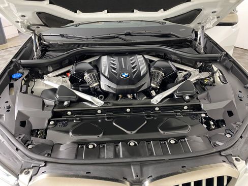 Used 2023 BMW X5 M50i w/ Executive Package image 33