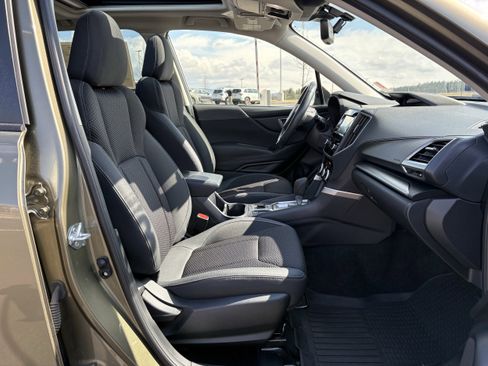 Certified 2023 Subaru Forester Premium w/ Popular Package #2 image 30