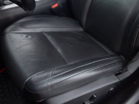 Used 2018 Dodge Charger GT AWD/4WD image 23