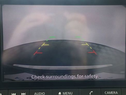 Used 2022 Nissan Rogue SV image 17