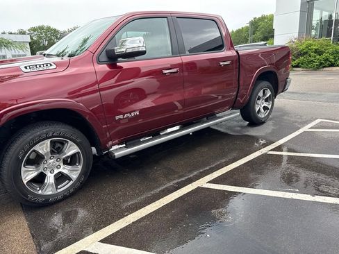 Used 2022 RAM 1500 Laramie AWD/4WD image 11