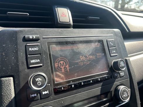 Used 2021 Honda Civic LX image 9