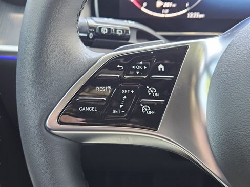 Certified 2026 Mercedes-Benz GLC 300 4MATIC image 18