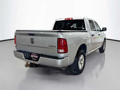 Used 2018 RAM 1500 Express AWD/4WD image 6