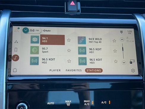 Used 2023 Land Rover Discovery Sport S R-Dynamic image 18