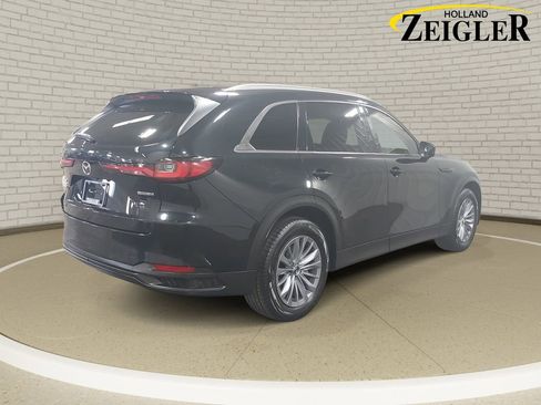 Used 2024 MAZDA CX-90 3.3 Turbo w/ Preferred Plus AWD/4WD image 5