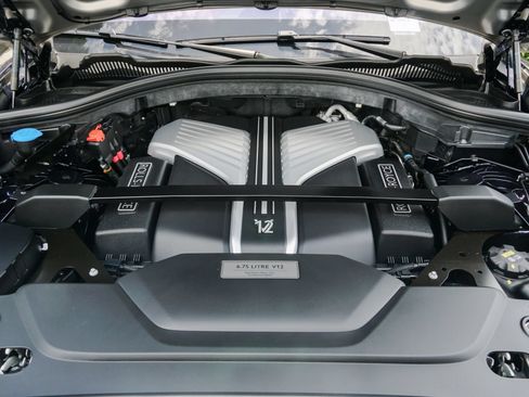 Certified 2022 Rolls-Royce Cullinan w/ Cullinan Package AWD/4WD image 38