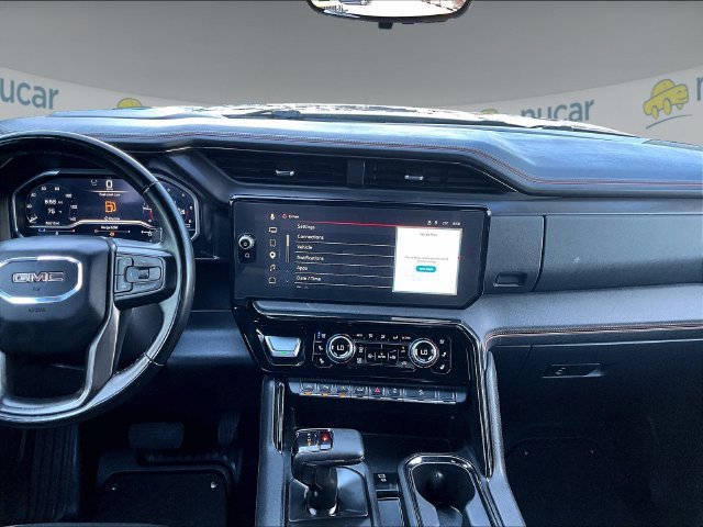 Used 2024 GMC Sierra 1500 AT4 w/ Technology Package AWD/4WD image 18