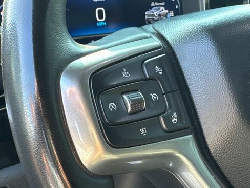 Used 2024 Chevrolet Silverado 2500 LT AWD/4WD image 32