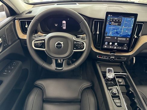 New 2026 Volvo XC60 B5 Ultra w/ Protection Package Premier image 16