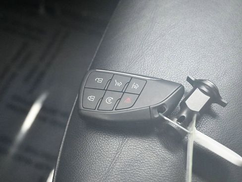 Used 2024 Chevrolet Tahoe LT image 31