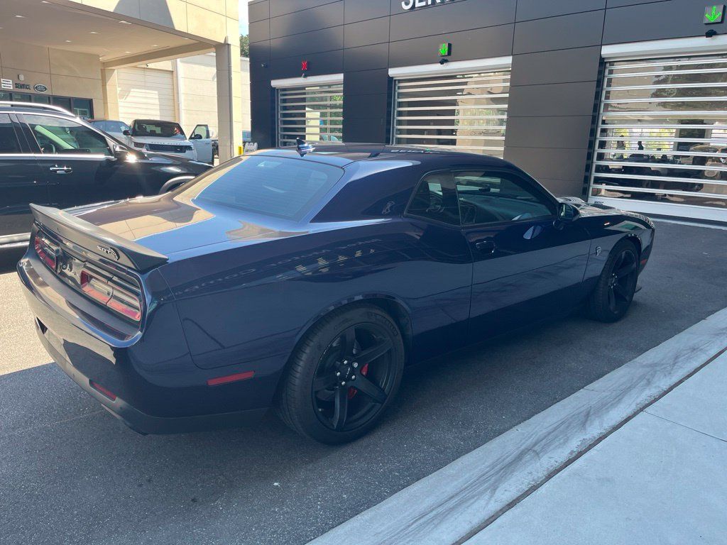 Used 2017 Dodge Challenger SRT Hellcat RWD image 6