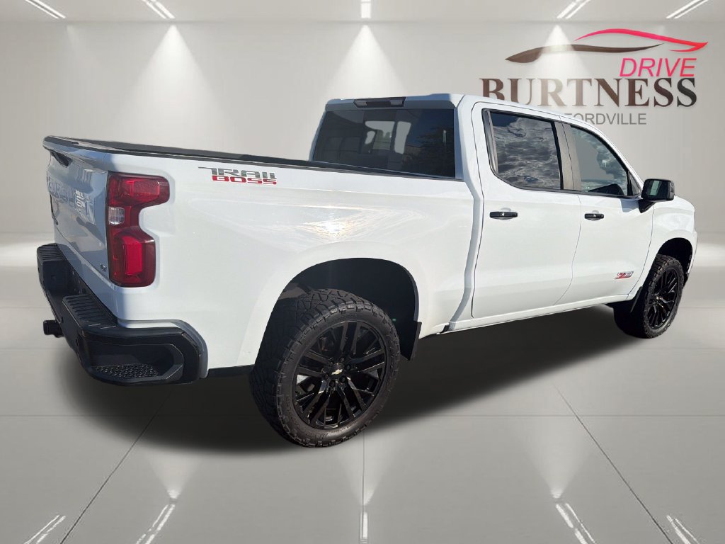 Certified 2019 Chevrolet Silverado 1500 LT Trail Boss AWD/4WD image 8