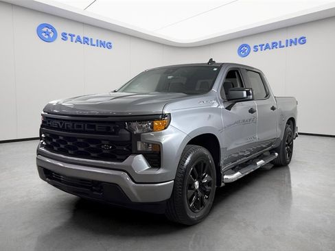 Used 2024 Chevrolet Silverado 1500 Custom image 16