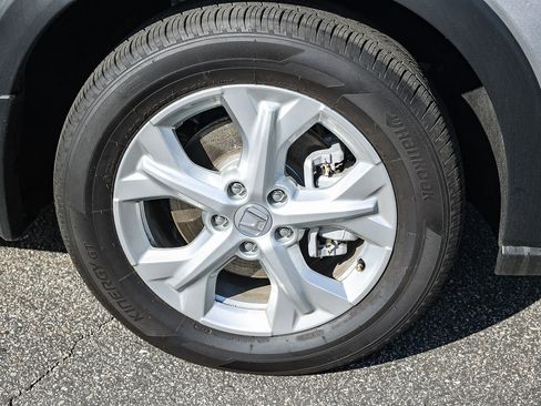 Used 2025 Honda HR-V LX image 12