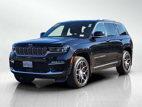 Used 2022 Jeep Grand Cherokee Summit image 8