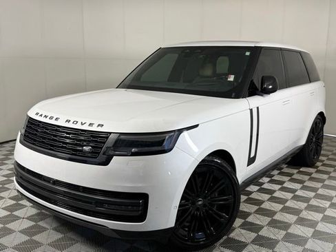 Used 2024 Land Rover Range Rover SE AWD/4WD image 1