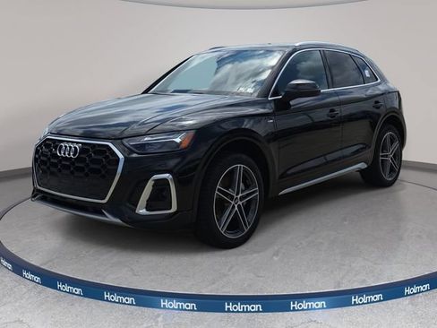 Used 2023 Audi Q5 e Premium w/ Convenience Package AWD/4WD image 1