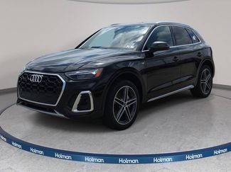 Used 2023 Audi Q5 e Premium w/ Convenience Package AWD/4WD video 1