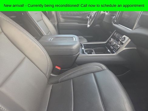 Used 2023 GMC Yukon Denali image 6