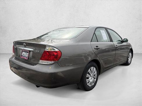 Used 2006 Toyota Camry LE image 5