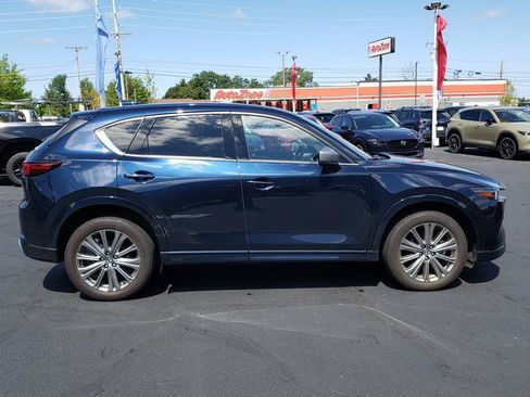 Certified 2024 MAZDA CX-5 Signature AWD/4WD image 8