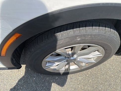 Used 2024 Honda CR-V EX-L image 5