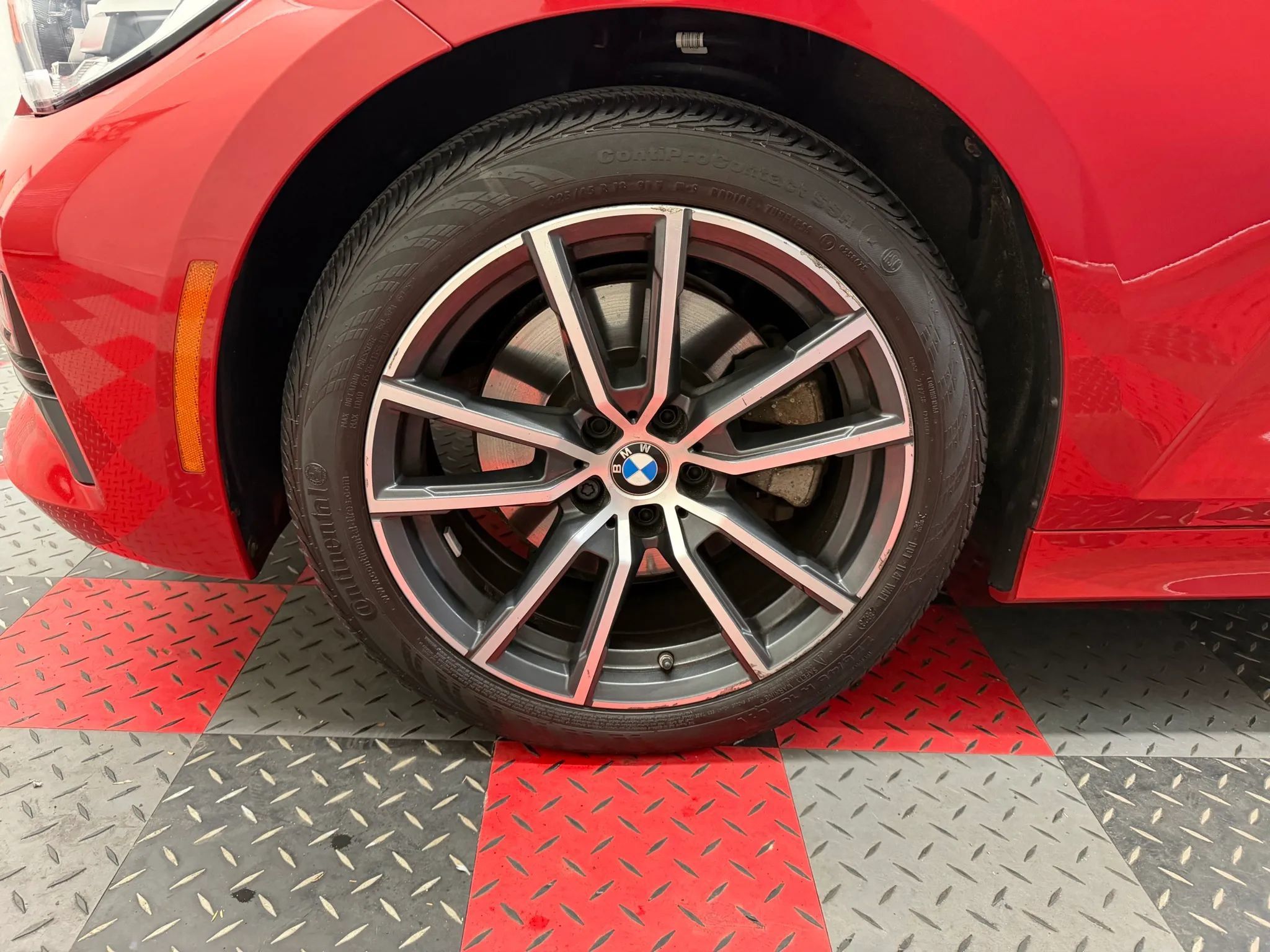 Used 2022 BMW 330i xDrive Sedan w/ Driving Assistance Package AWD/4WD image 6