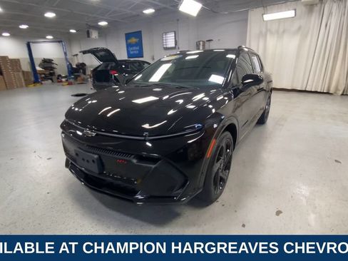 Used 2024 Chevrolet Equinox EV RS FWD image 5