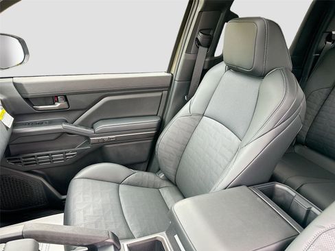 New 2026 Toyota Tacoma TRD Off-Road AWD/4WD image 25