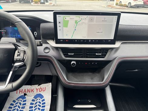 Used 2025 Ford Explorer ST-Line image 17