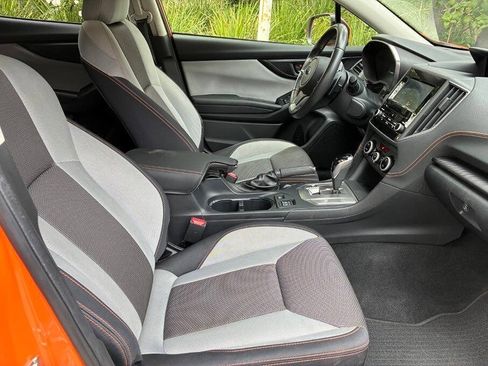 Used 2020 Subaru Crosstrek 2.0i Premium w/ Moonroof Package 2 AWD/4WD image 36